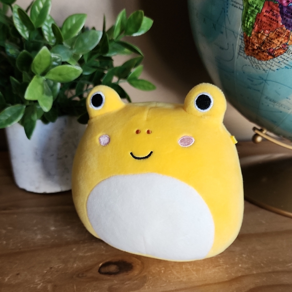 Squishmallow Leigh Thr Toad 5 Inch